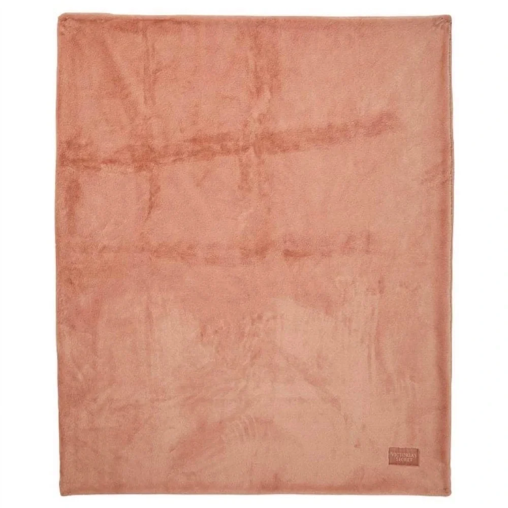 Victoria Secret Faux Fur Blanket NIP